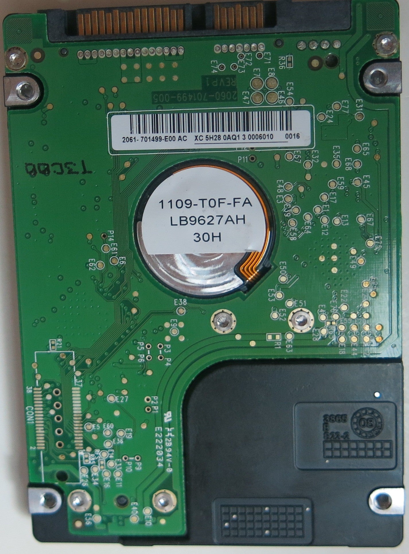 WD1600BEVT-60ZCT1 PCB: 2060-701499-005 REV P 1 SERIAL NUMBER: WXF0A69P6362 DCM HBNT2HBB  160GB
