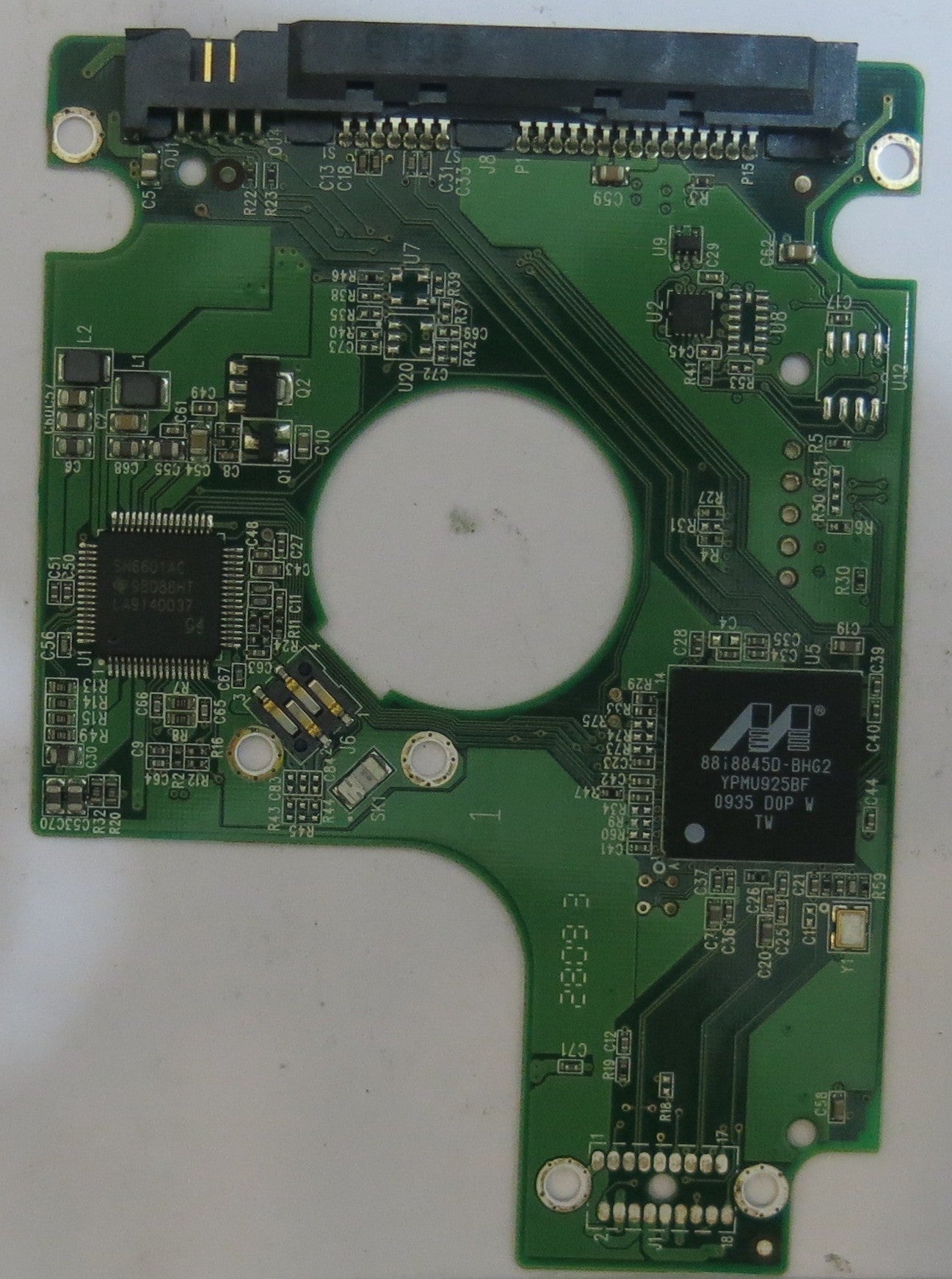 WESTERN DIGITAL WD1600BJKT-75F4T0 2060-701574-001 REV A PCB