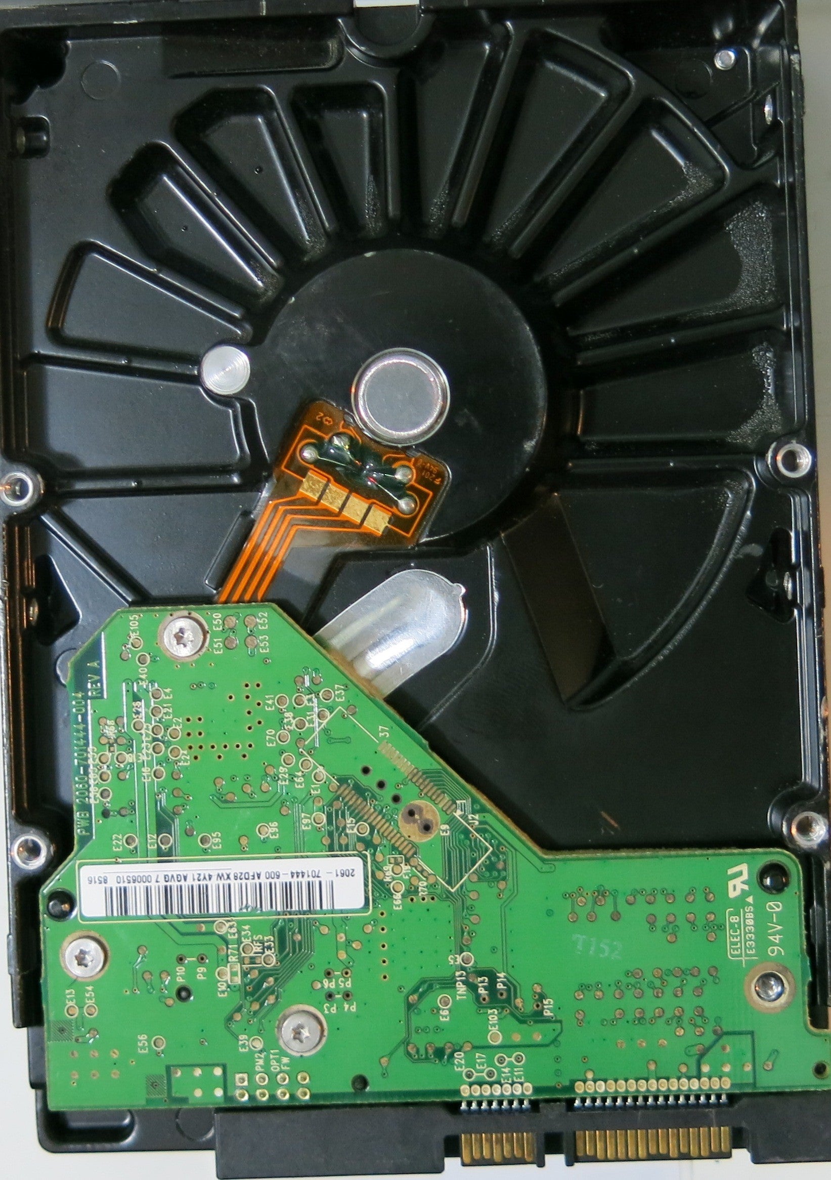 WD20EURS-63S48Y0 PCB: 2060-771698-004 REV A SERIAL NUMBER: WCAZAJ764667 2.0TB