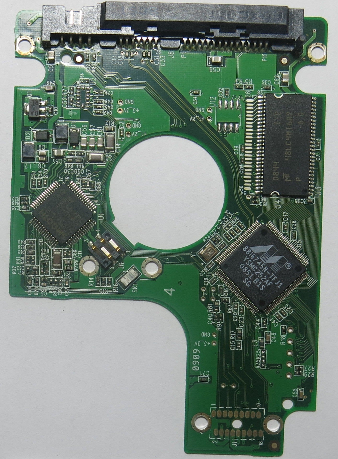 WESTERN DIGITAL WD2500BEVT-75ZCT2 2060-701499-000 REV A PCB