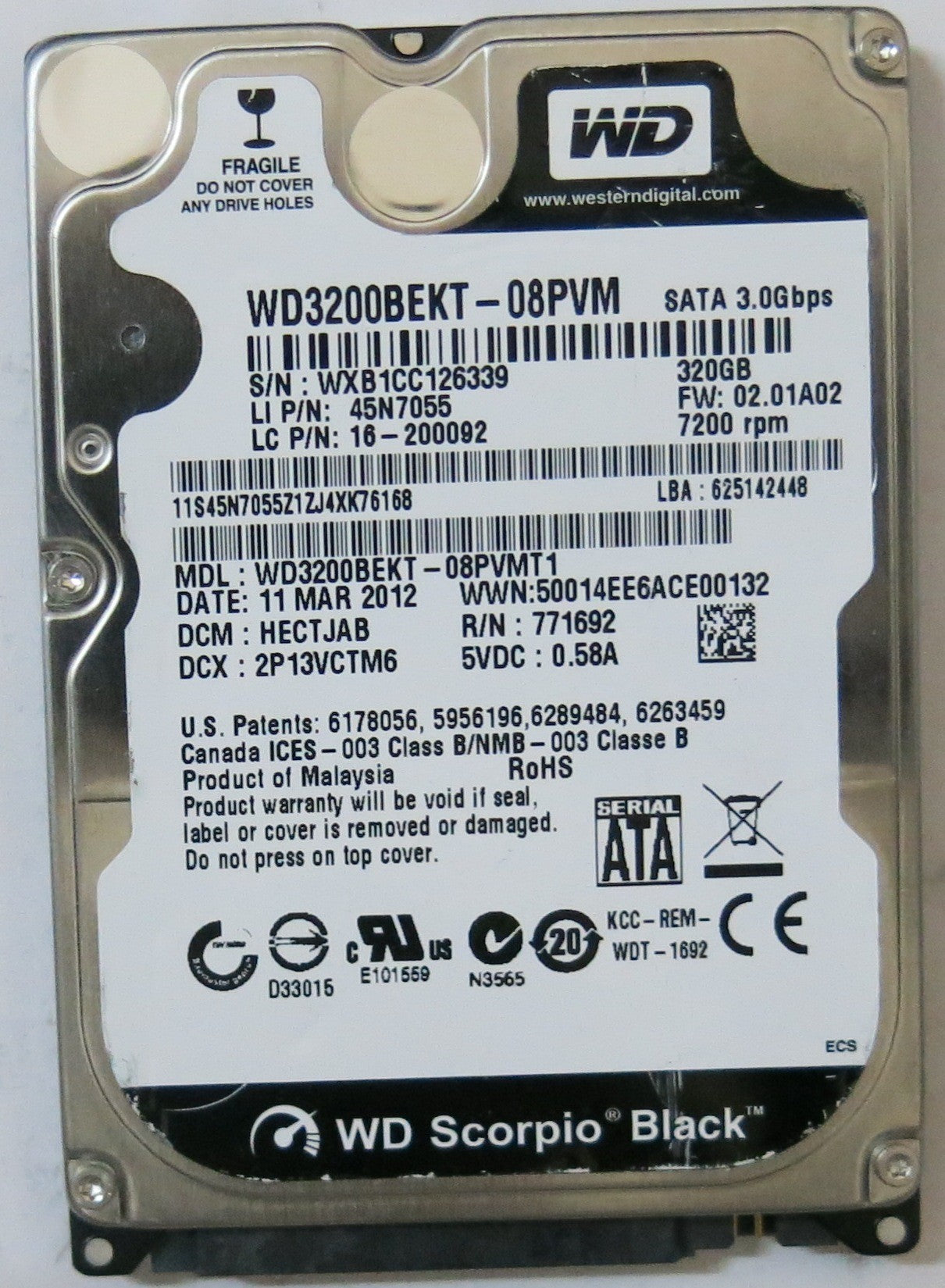 WD3200BEKT-08PVMT1, PCB: 2060-771692-006 REV A, SERIAL NUMBER: WXB1CC126339, FW: HECTJAB, 320-GB