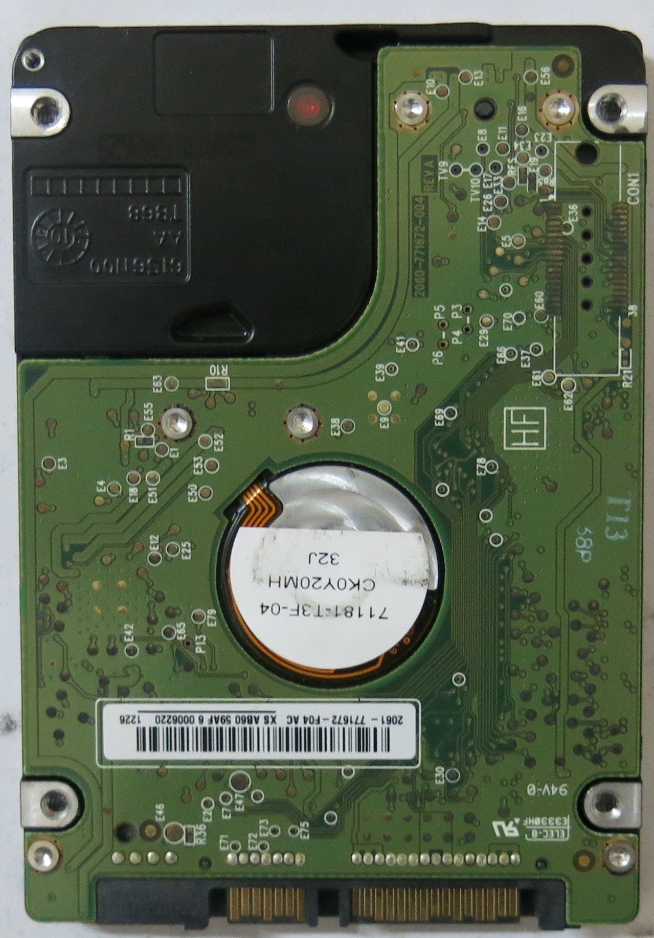 WD3200BVVT-63A26Y0 , PCB: 2060-771872-004 REV A, SERIAL NUMBER: WXE1AB080096, FW HECTJHN, 320-GB