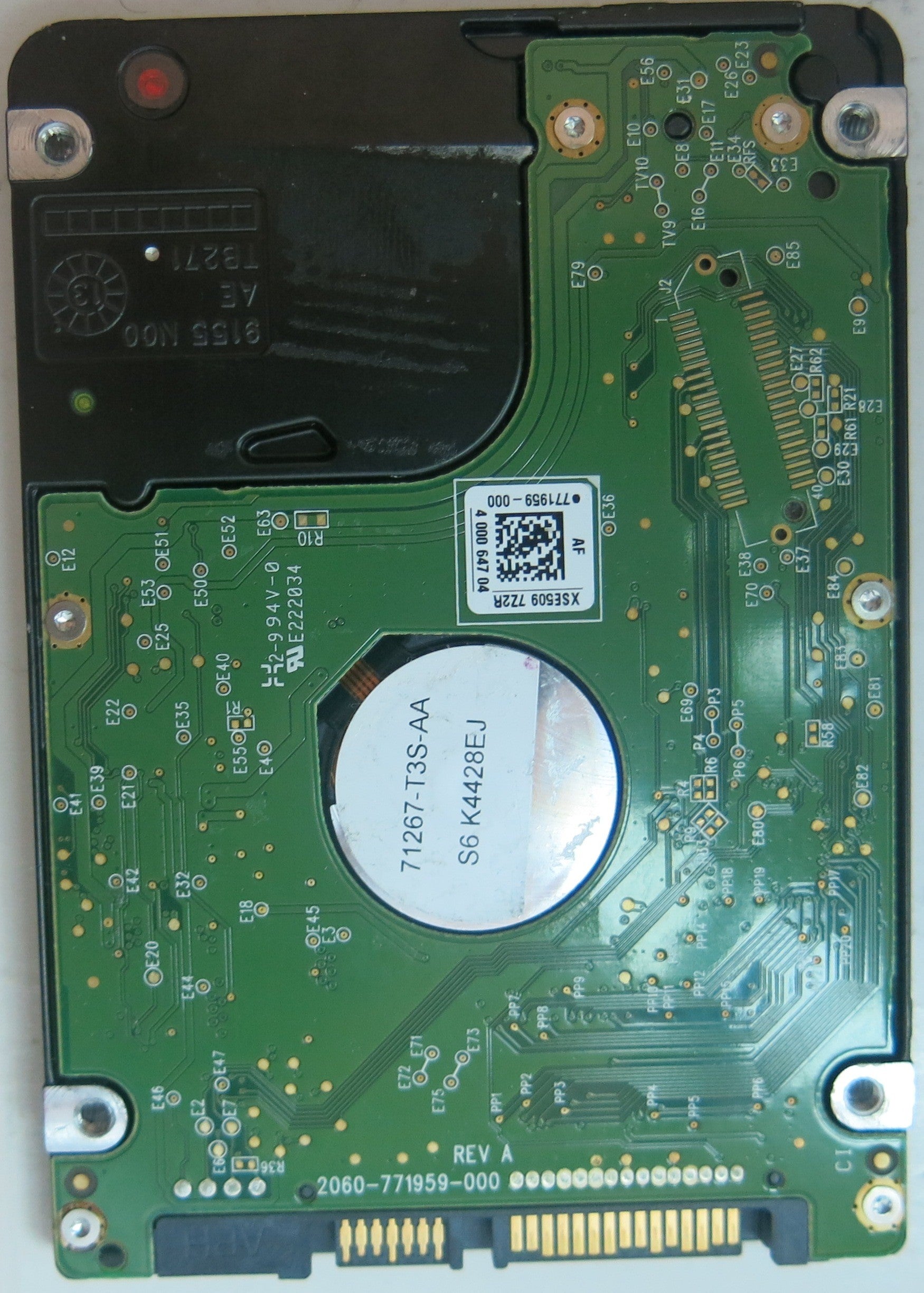 WESTERN DIGITAL WD3200LPVX-75V0TT0 DCM HBKTJAB 320GB