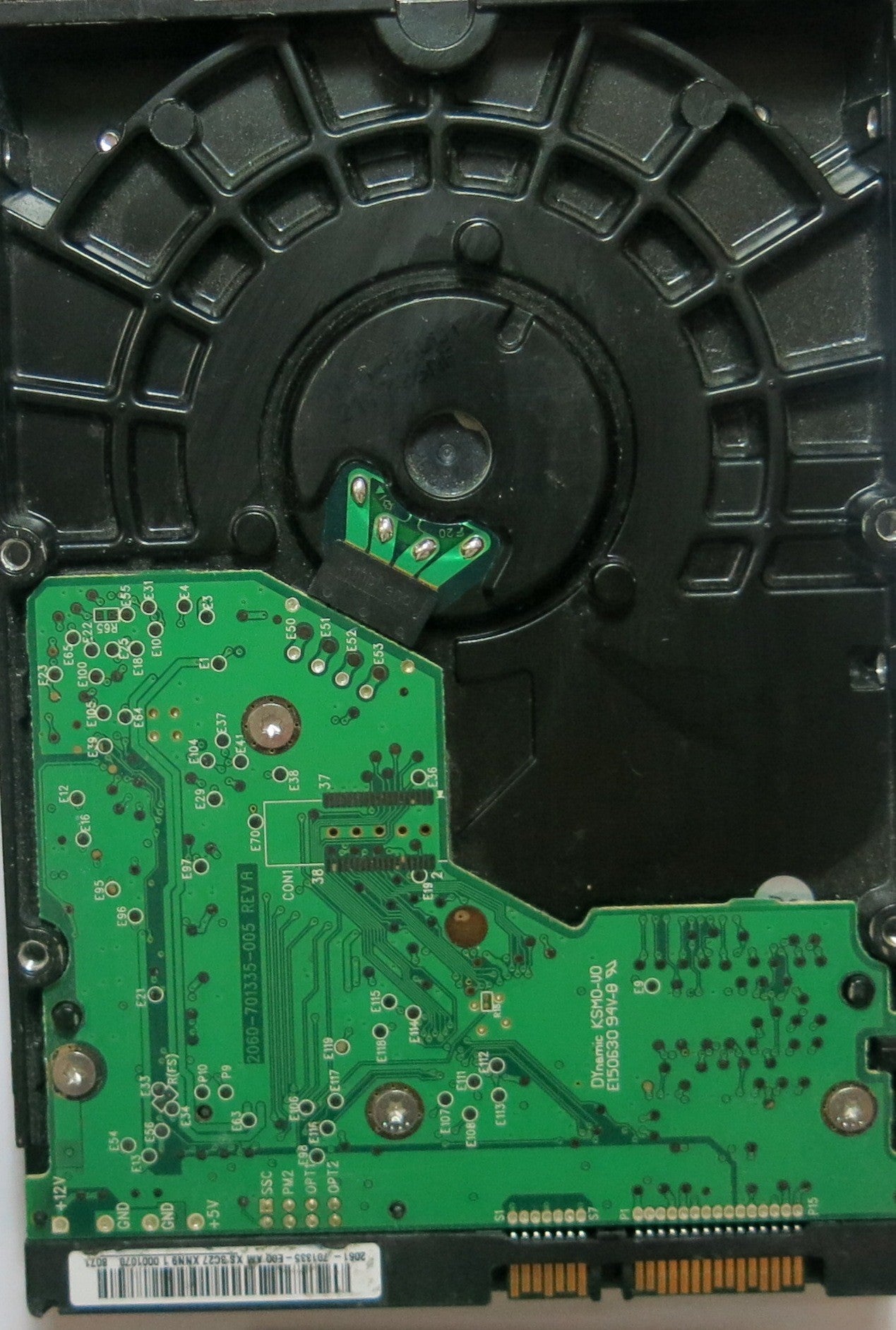 WD400BD-75MRA2 PCB: 2060-701335-005 REV A SERIAL WMAM9UK65008 DCM ESBHCTJCA FW ESBHCTJCA  40,GB