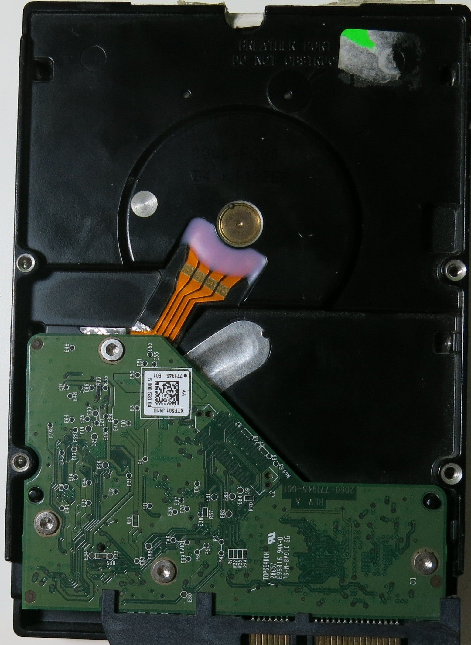 WD40EZRX-00SPEB0,  Serial:WCC41145161,  4.0TB 3.5,  PCB:2060-771945-01- REV A