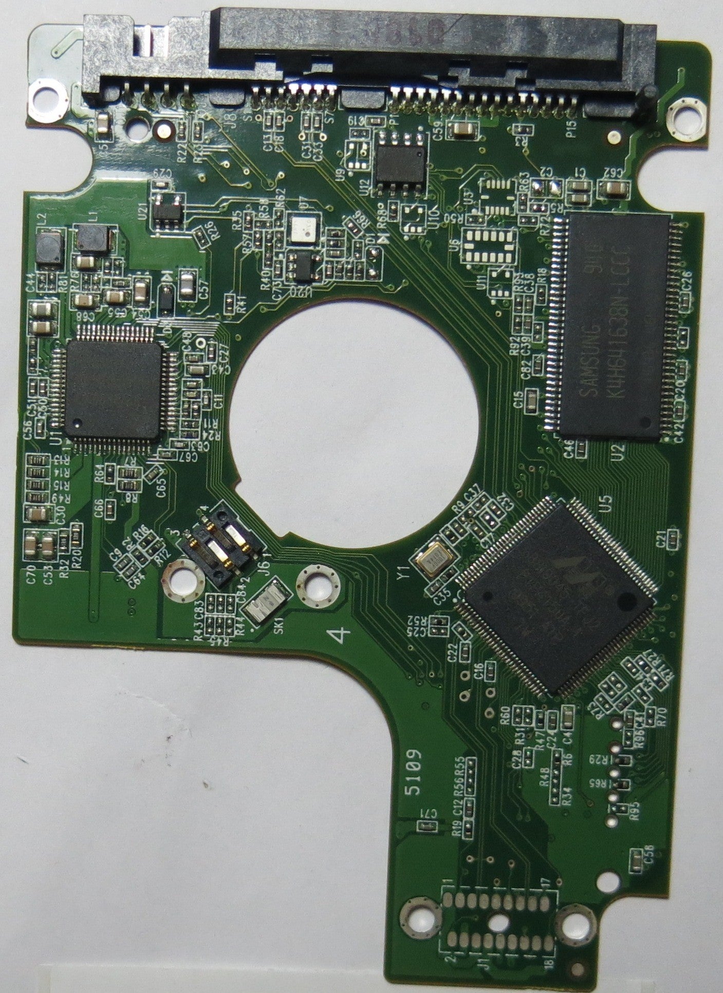 WESTERN DIGITAL WD6400BEVT-60A0RT0 2060-771672-004 PCB