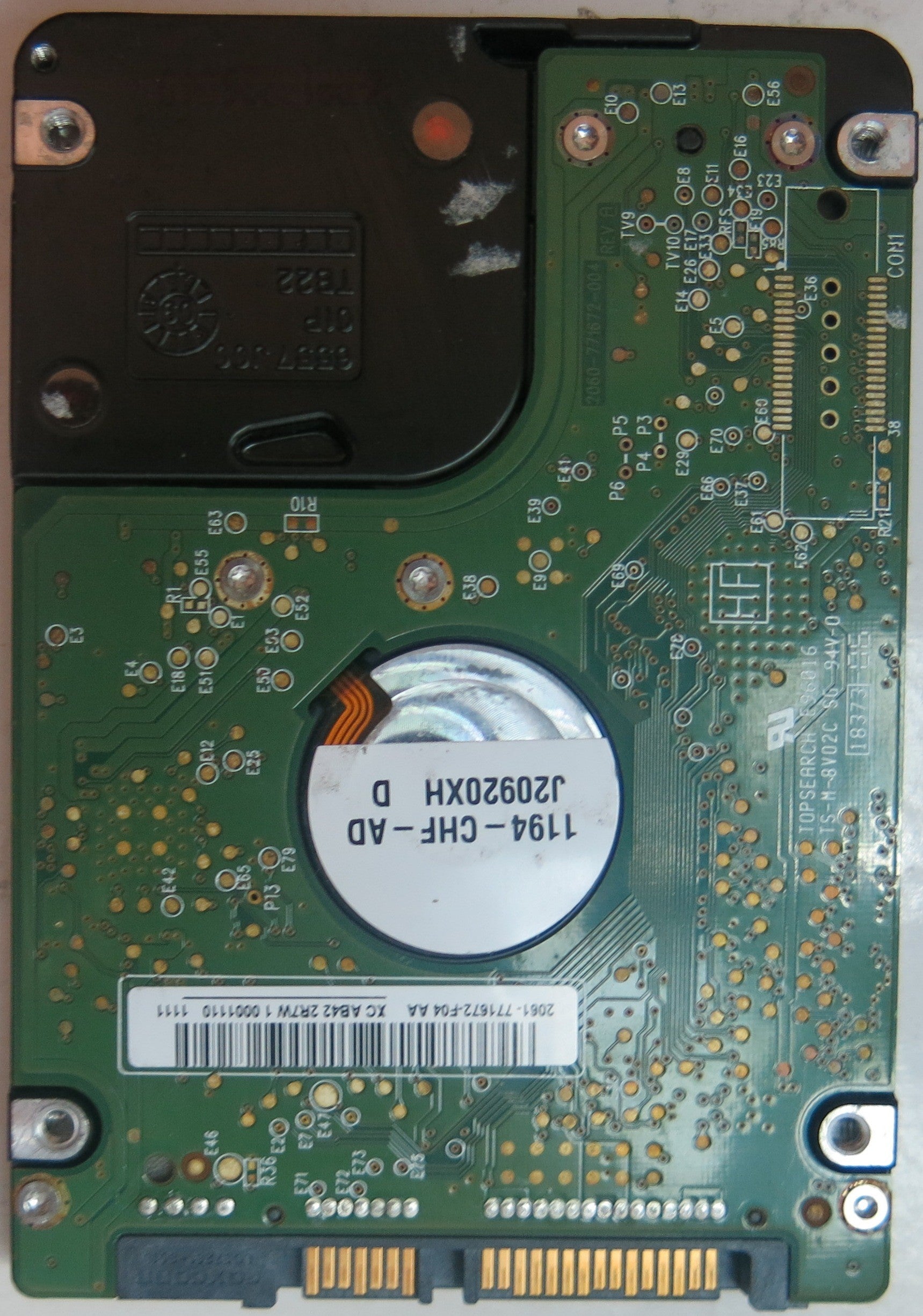 WESTERN DIGITAL WD6400BEVT-60A0RT0 DCM DBCVJHN 640GB