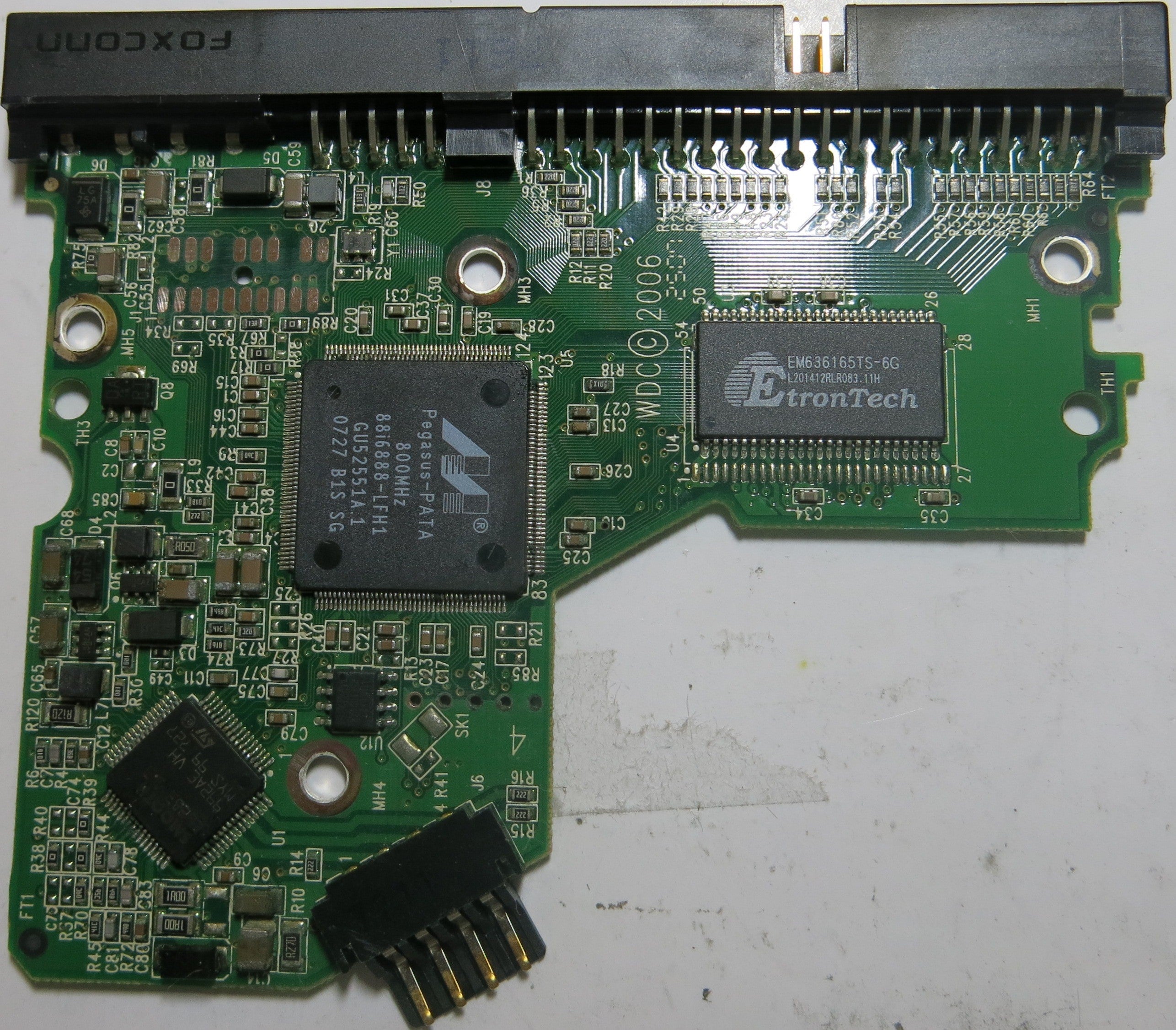 WESTERN DIGITAL WD800BB-63JKC0 2060-701292-002 REV A PCB