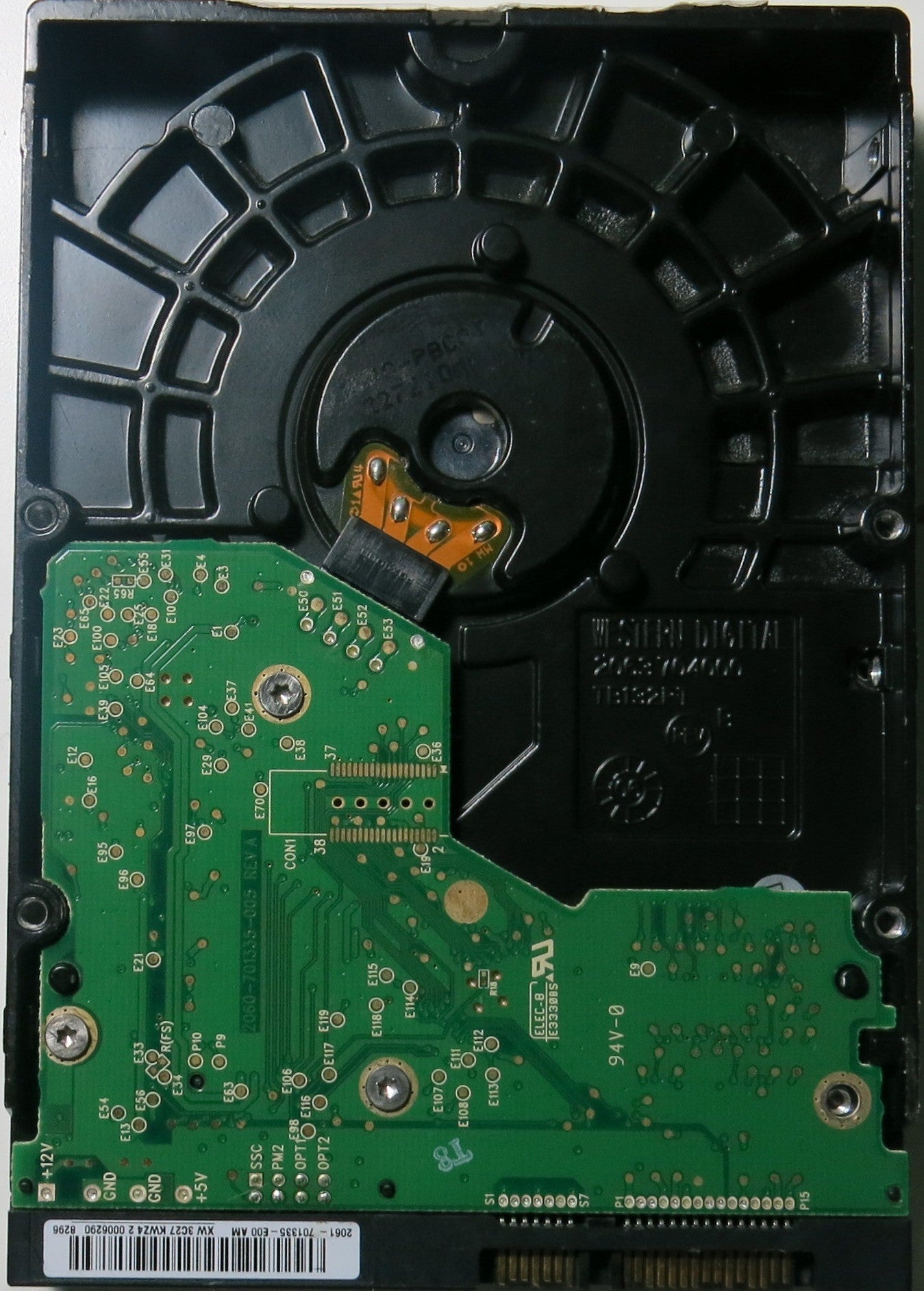 WD800JD-75MSA3 PCB: 2060-701335-005 SERIAL: WMAM9ZR28818 DCM HSCHNTJCA FW HSCHNTJCA 80.GB